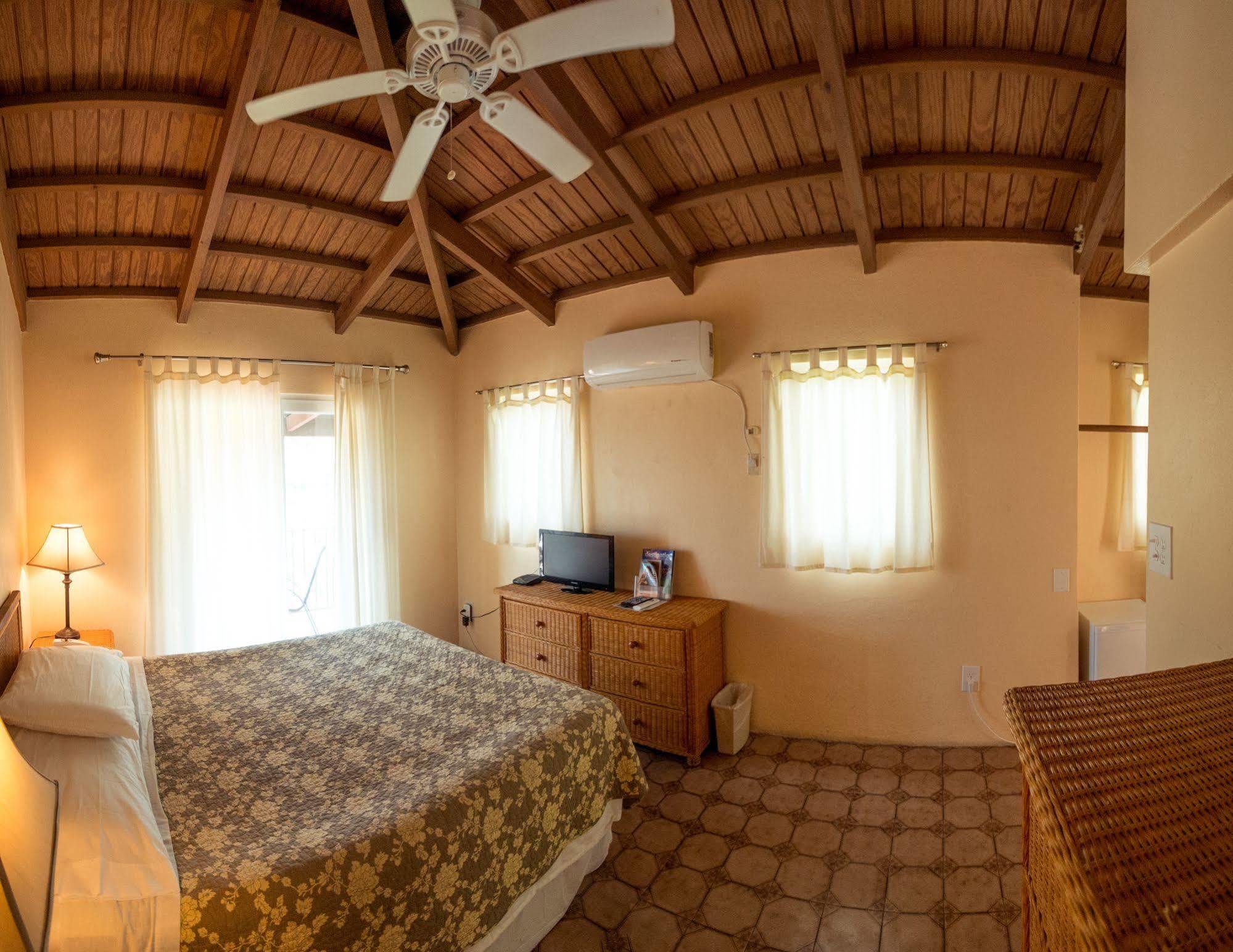 شارلوت أملي Galleon House Hotel المظهر الخارجي الصورة